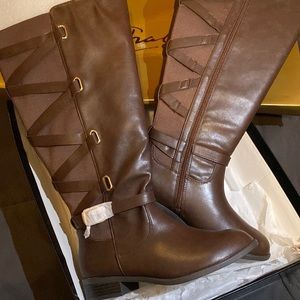 Thalia Sodi brown boots